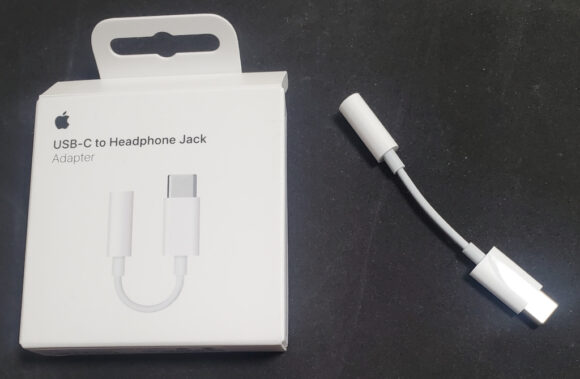 AppleのUSB-C - 3.5 mmヘッドフォンジャックアダプタ